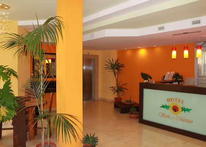 Hotel Sette E Mezzo